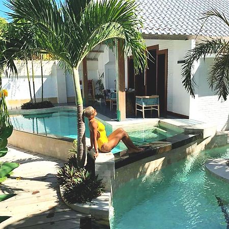 The White Key Luxury Villas Джили Трауанган Екстериор снимка